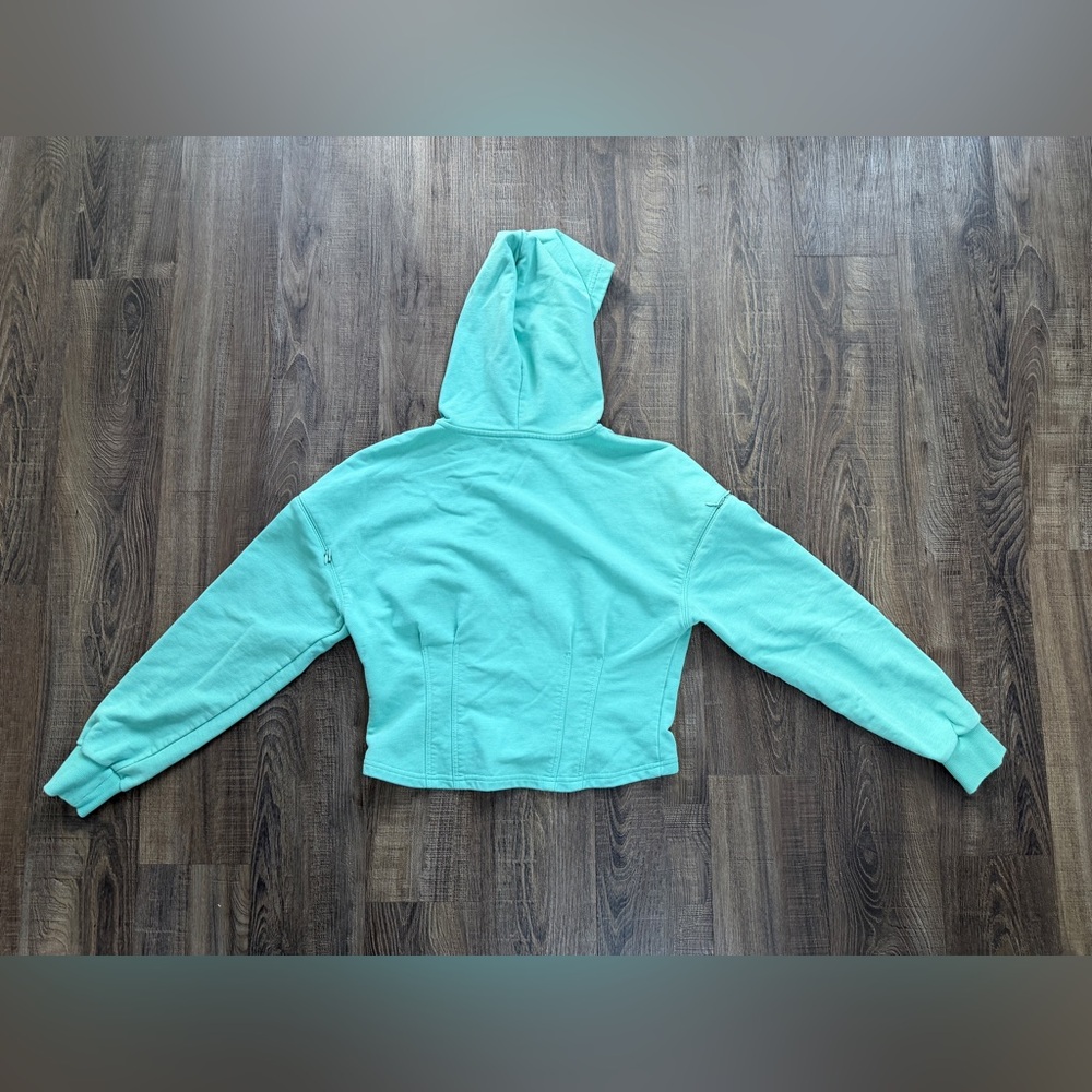 Fabletics Zip-Up workout Jacket - Picture 2 of 2